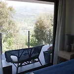 Refugio Do Tamega בית הארחה Luzim